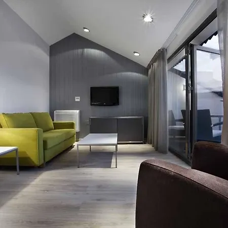 ホテル Baru サグント